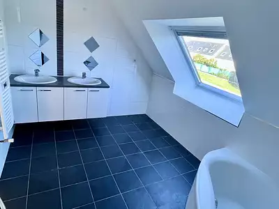 Maison, 180 m²