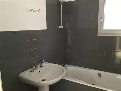 Maison, 590 m²