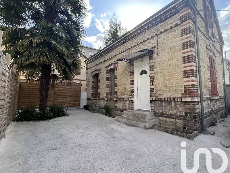 Immeuble, 194 m²