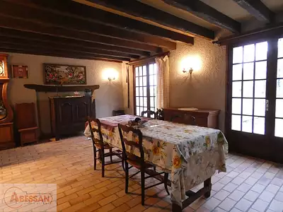 Maison, 220 m²