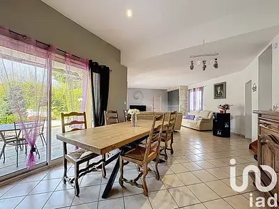 Maison, 204 m²