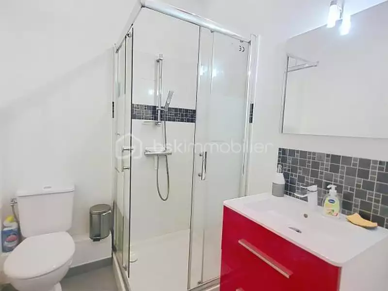 Maison, 191 m²