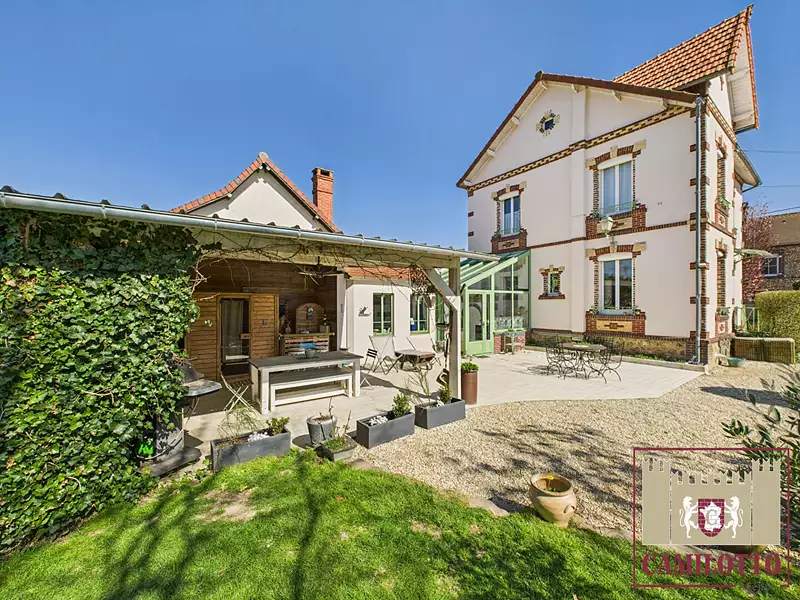 Maison, 170 m²