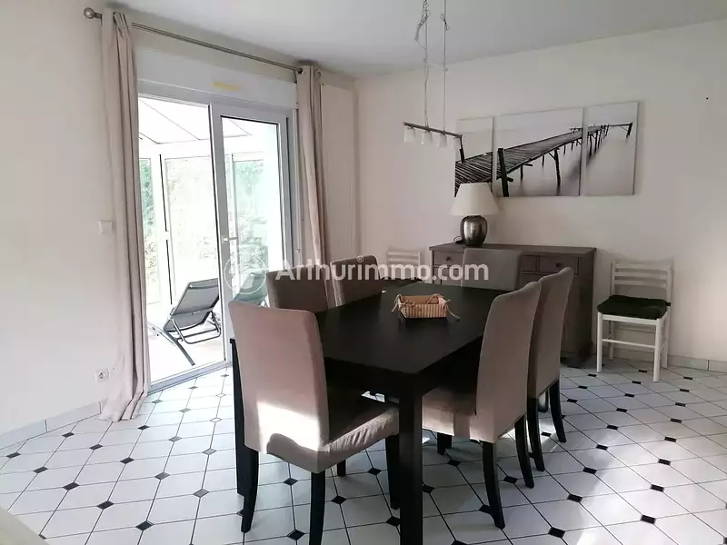 Maison, 92 m²