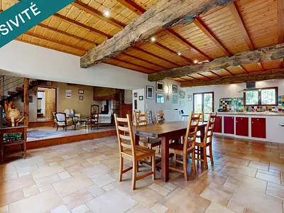 Maison, 260 m²