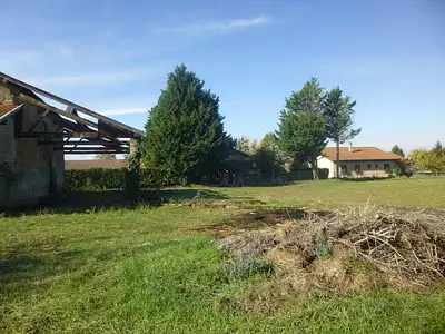 Terrain, 744 m²