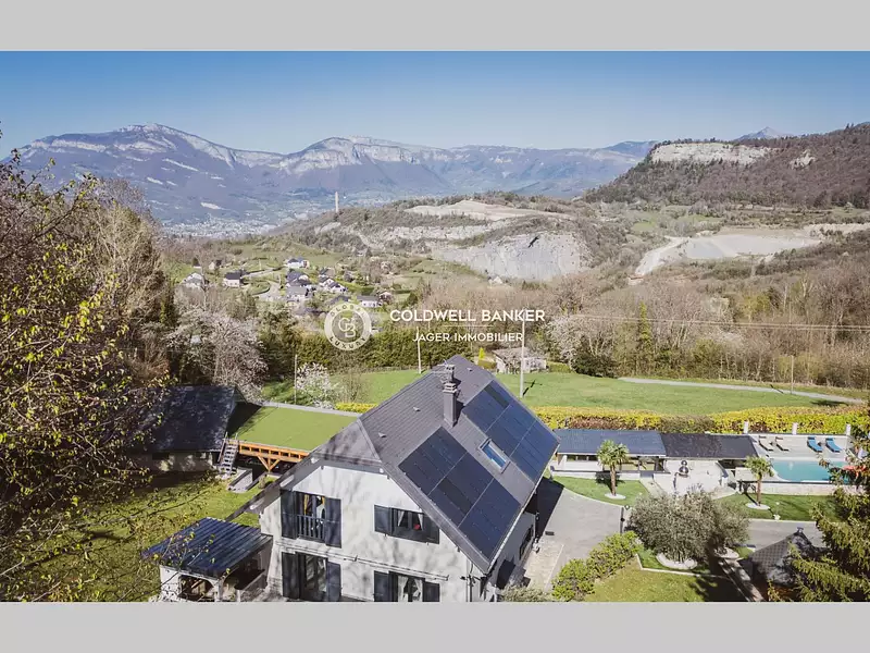 Maison, 280 m²