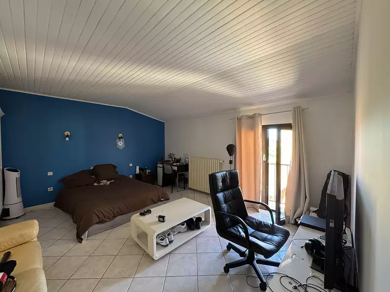 Maison, 259 m²