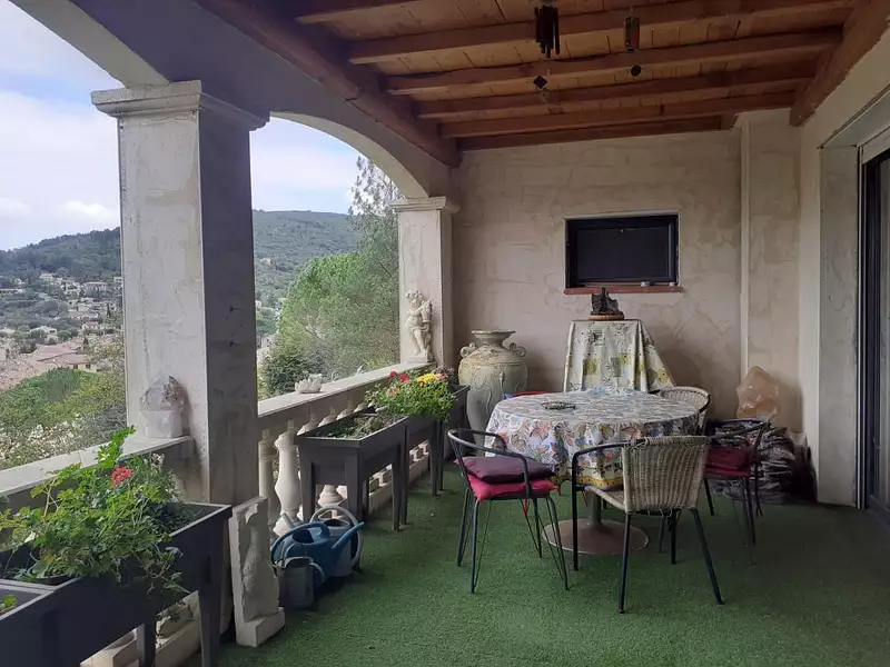 Maison, 292 m²