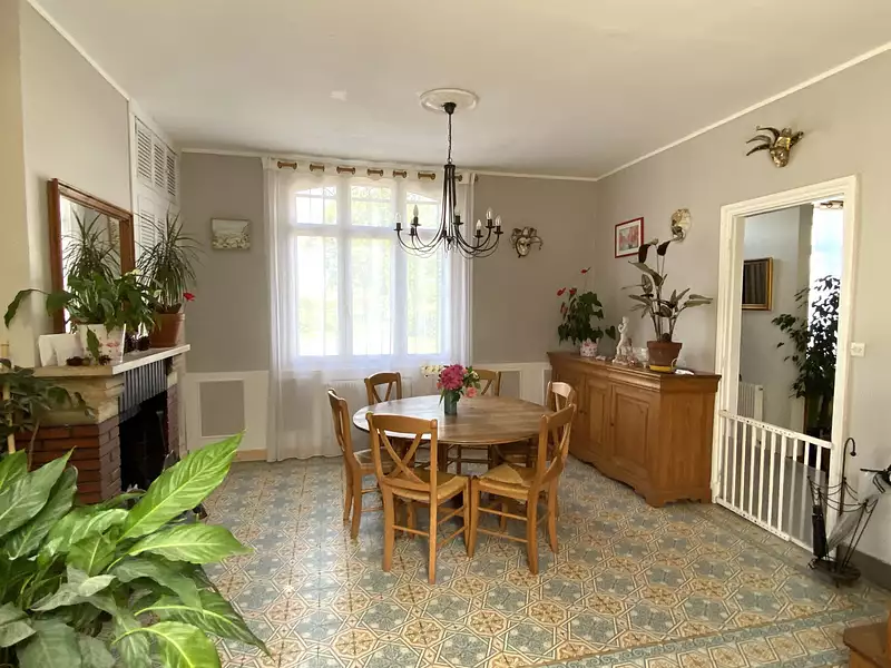 Maison, 168 m²