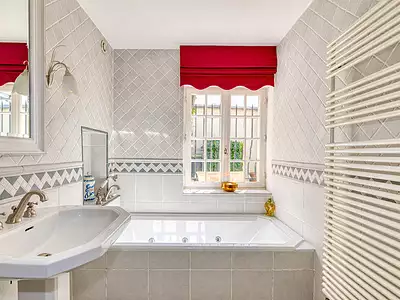 Maison, 220 m²