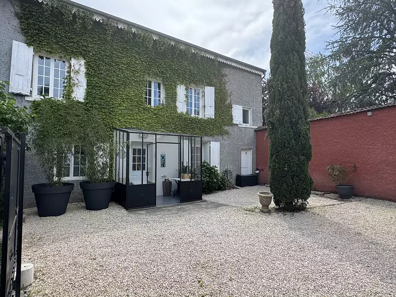 Maison, 160 m²