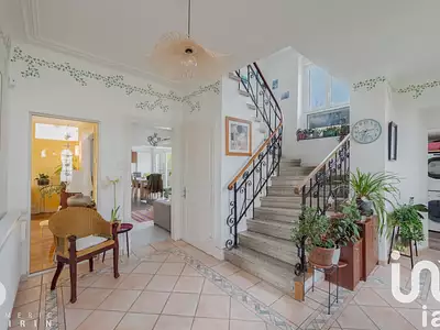 Maison, 222 m²