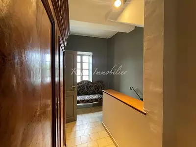 Immeuble, 240 m²