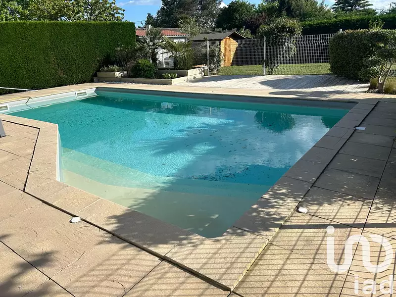 Maison, 153 m²
