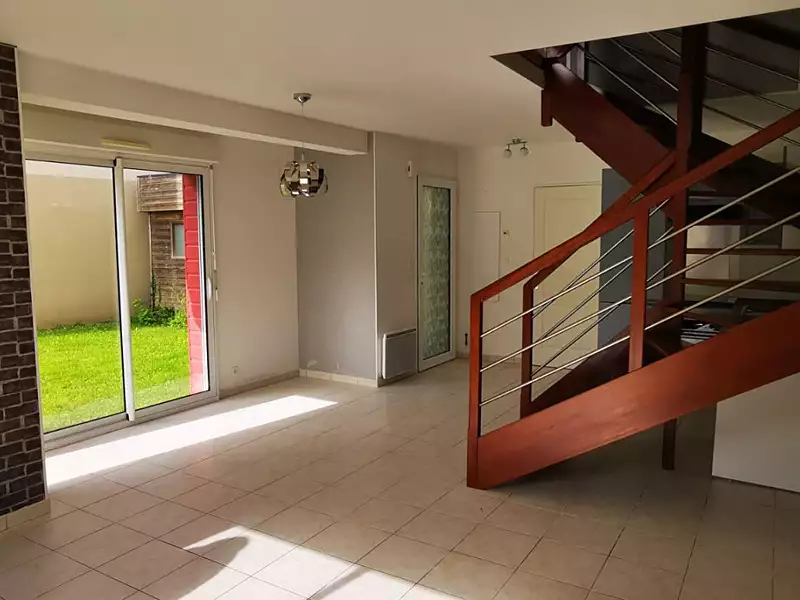 Maison, 75 m²