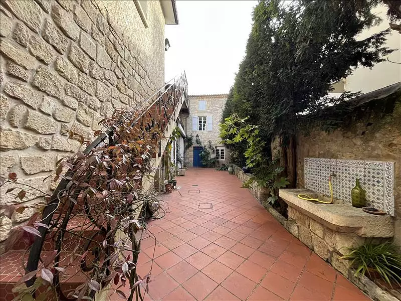 Maison, 290 m²