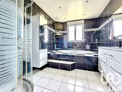 Maison, 125 m²