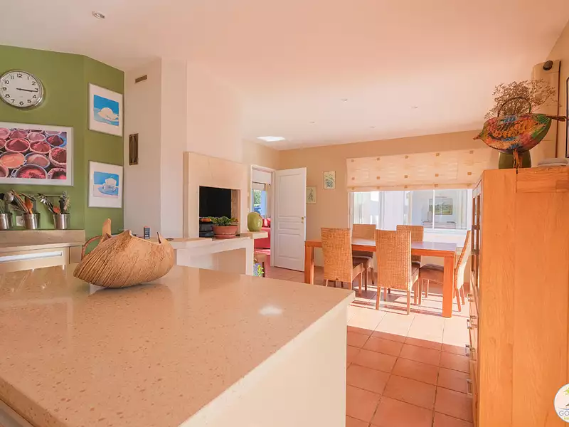 Maison, 193 m²