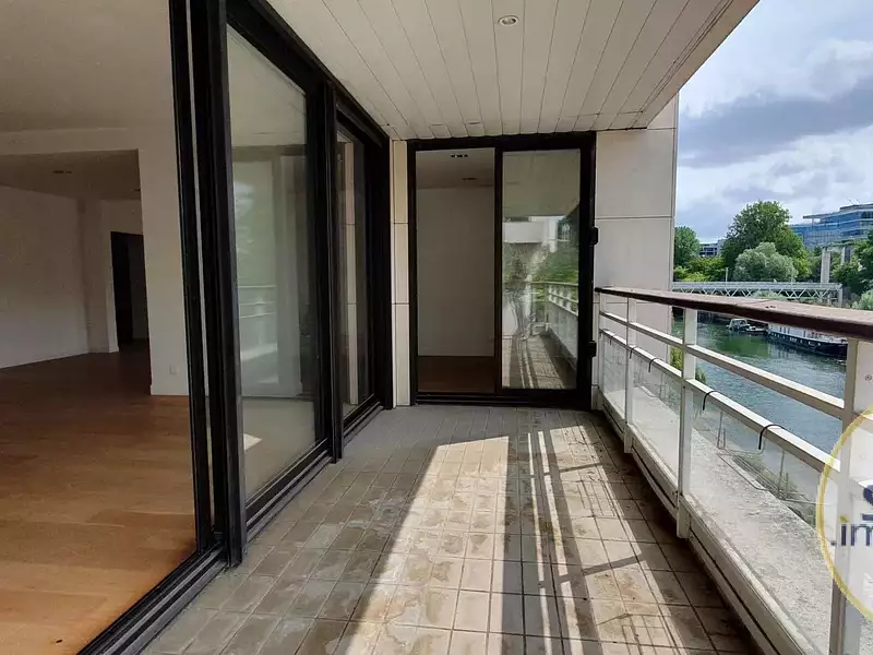 Appartement, 235,12 m²