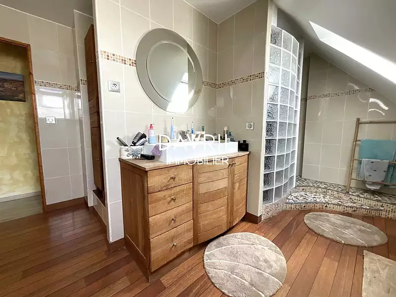 Maison, 106 m²
