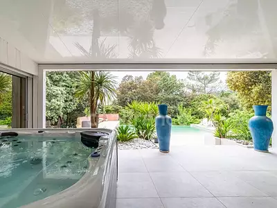 Maison, 258 m²