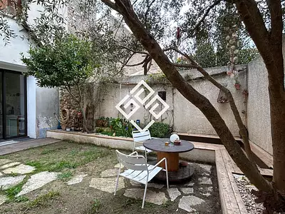 Maison, 275 m²