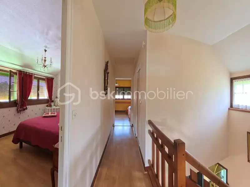 Maison, 250 m²