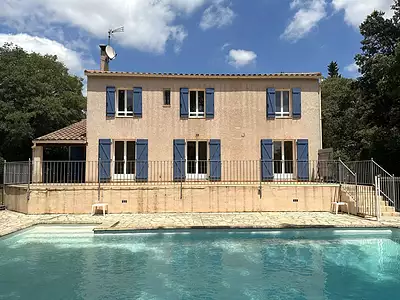 Maison, 210 m²