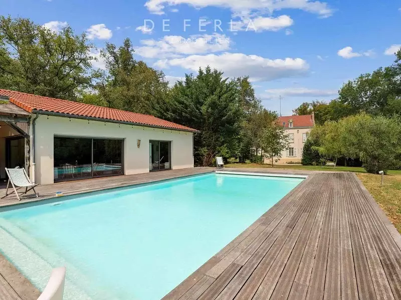 Maison, 800 m²