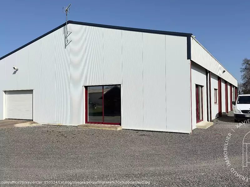 Divers, 3 000 m²