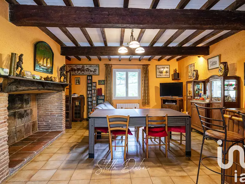 Maison, 270 m²