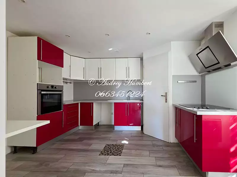Maison, 144 m²