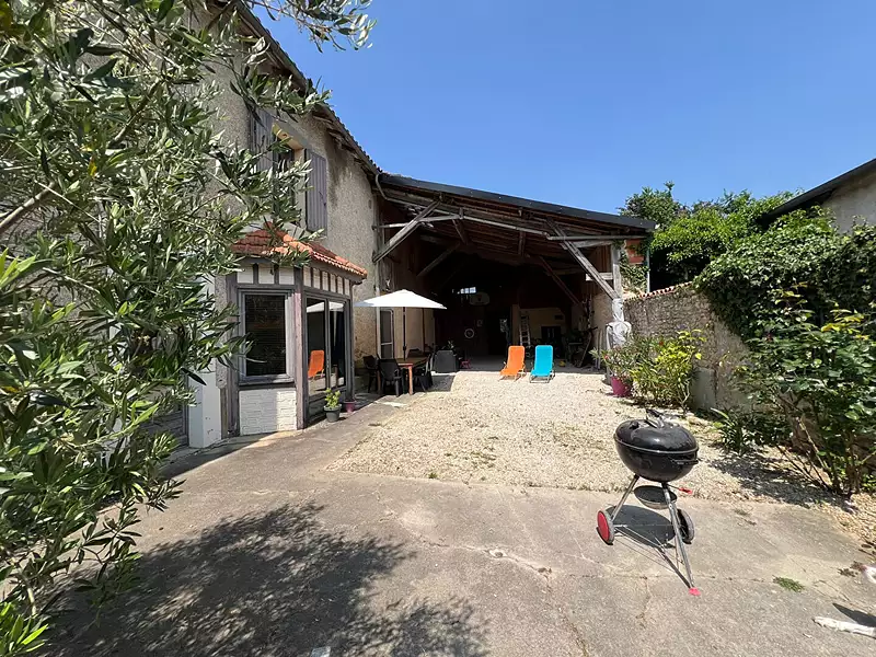 Maison, 236 m²