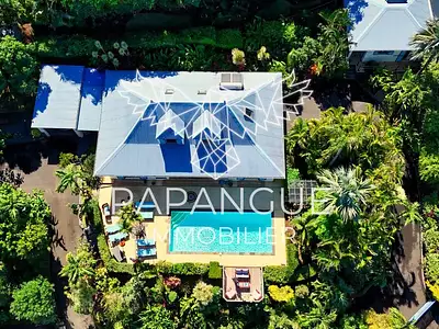Maison, 305 m²