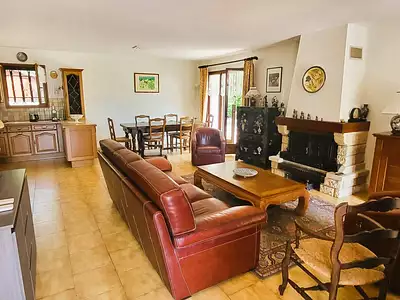 Maison, 244 m²