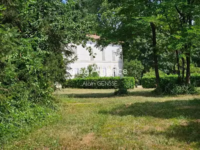 Maison, 292 m²