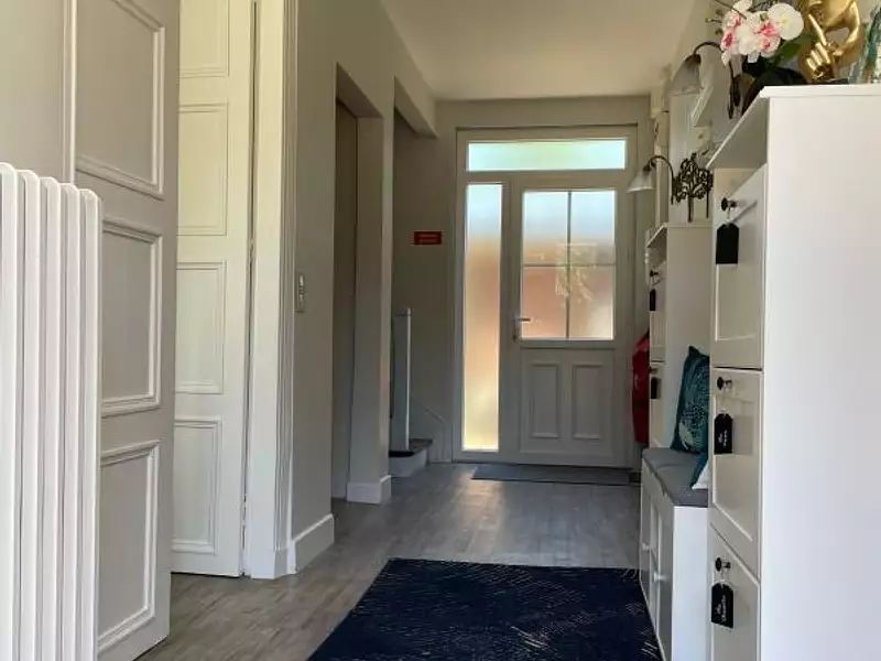 Maison, 263 m²