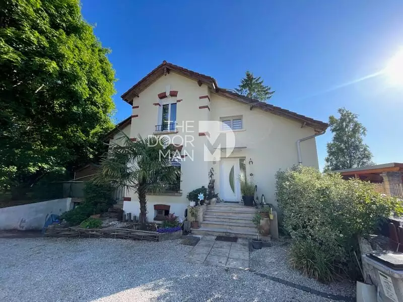 Maison, 139 m²