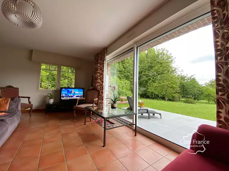 Maison, 180 m²