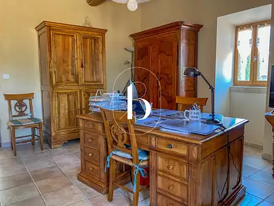 Maison, 265 m²