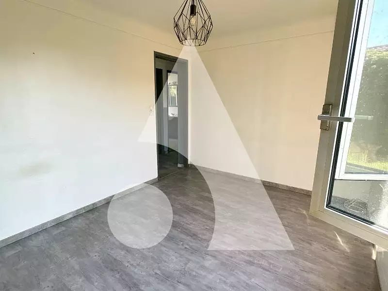 Immeuble, 199 m²