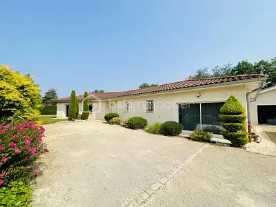 Maison, 229 m²