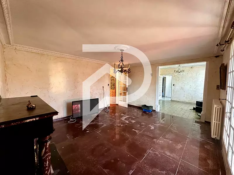 Maison, 220 m²