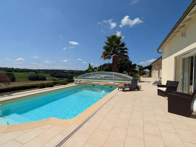Maison, 350 m²