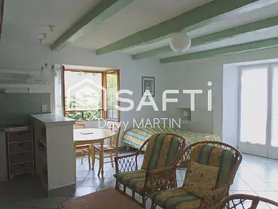 Maison, 97 m²