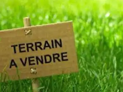 Terrain, 726 m²
