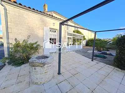 Maison, 176 m²