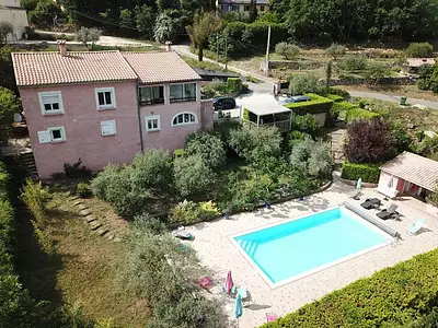 Maison, 195 m²
