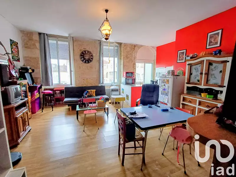 Immeuble, 200 m²